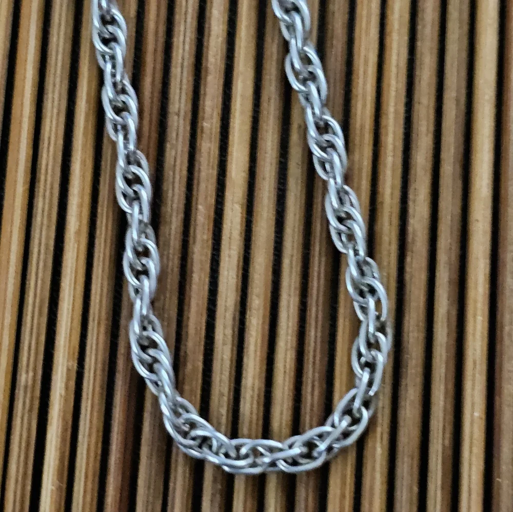 Sterling Silver Chain Necklace (Vintage) - Picture 2 of 10